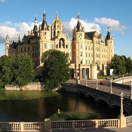 A&S Ferienzentrum Schwerin Шверин Экстерьер фото